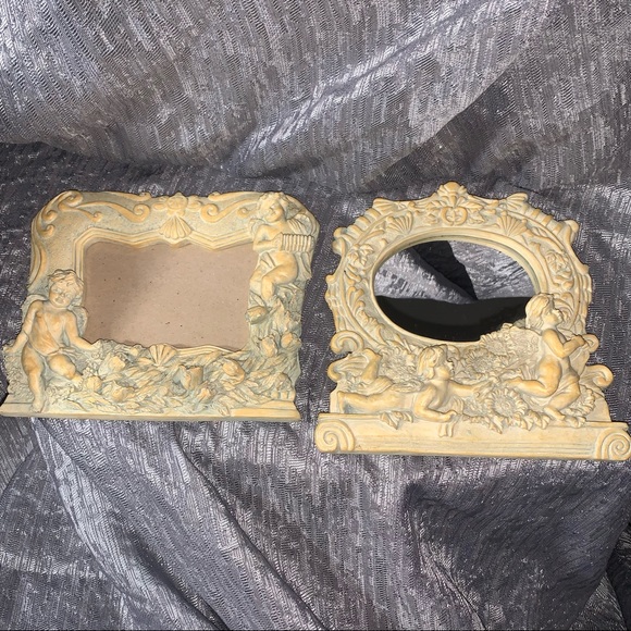 BEAUTIFUL Wang's International Renaissance Angel Standing Mirror & Picture Frame - Picture 2 of 15